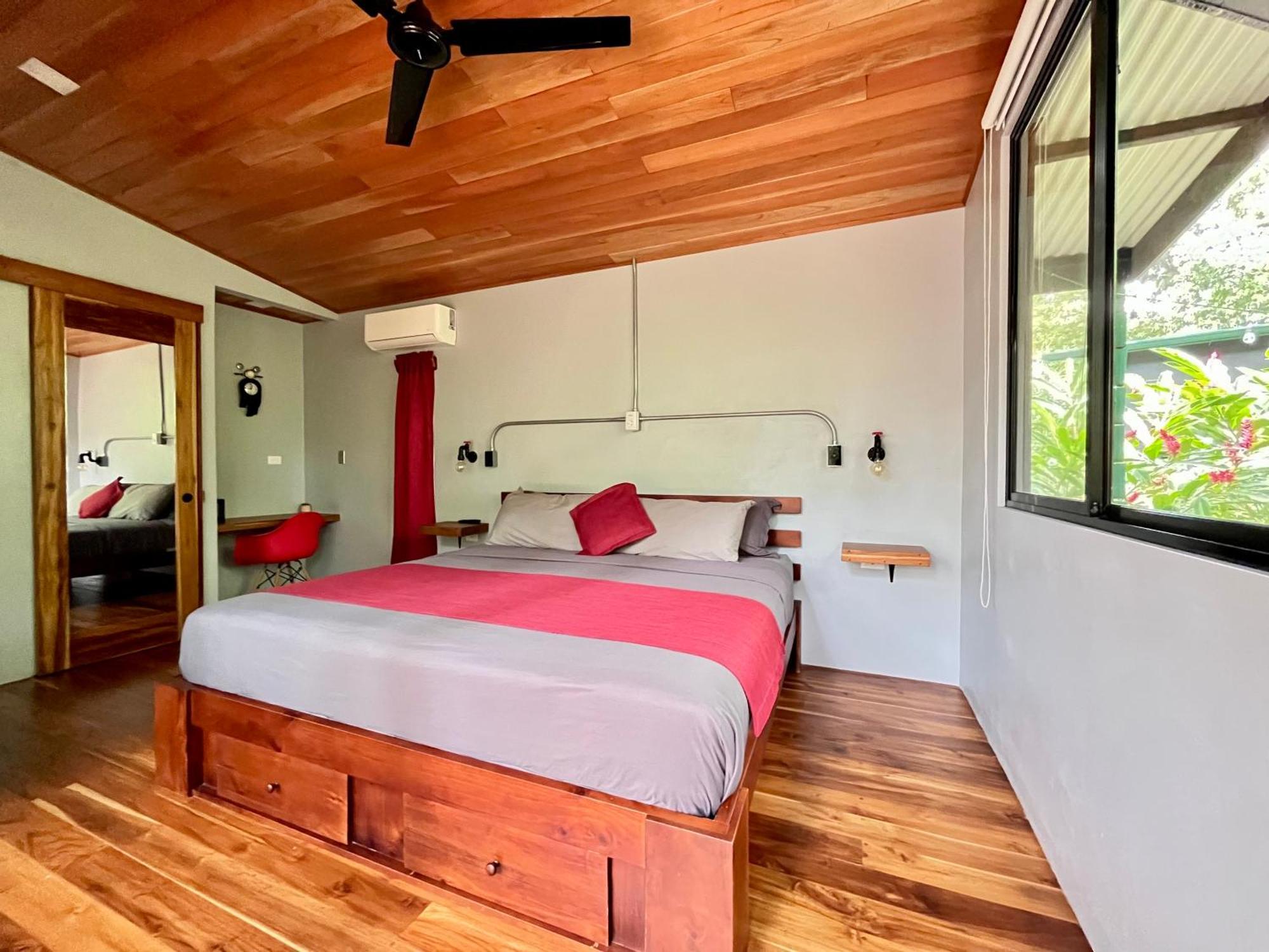 Industrial Studio With Private Jacuzzi Uvita Luaran gambar